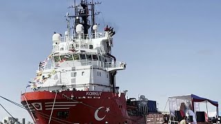 Turkey begins Somalia's first offshore oil drilling project at Mogadishu
