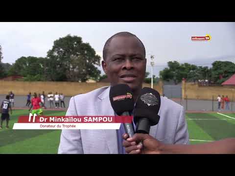 la finale du tournoi des vacanciers disputée ce soir au stade du 1er mai de Boké doté du trophée....