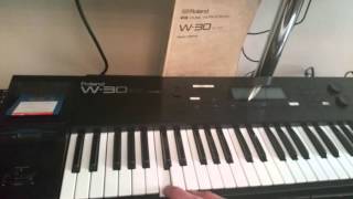 The Prodigy - Liam Howlett&#39;s Roland W30 Keyboard  - Everybody In the Place XL Mix and samples.