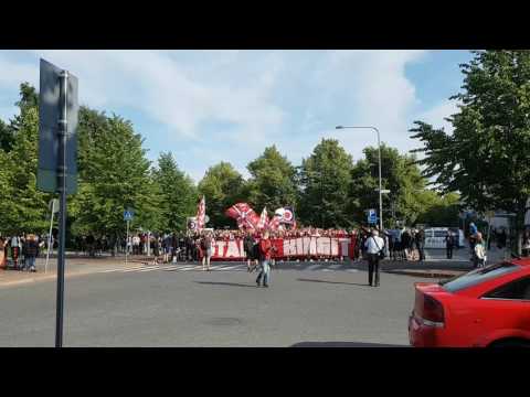 HJK - HIFK (Helsinki Derby) HIFK Ultras March to Stadium (3) 31.07.2017