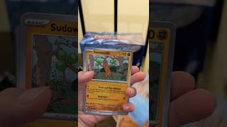 Can we finally get a hit? ☀️ #pokemon #pokemoncards #pokemontcg #rippingpacks #pokemoncommunity 