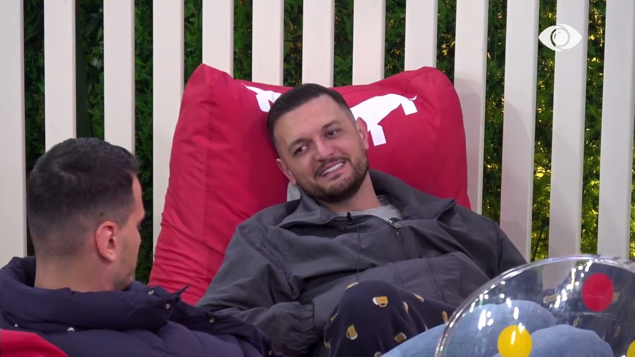 Ishte fërkim, jo puthje…/ Mateo vijon bisedën me Shëndritin për Brikenën