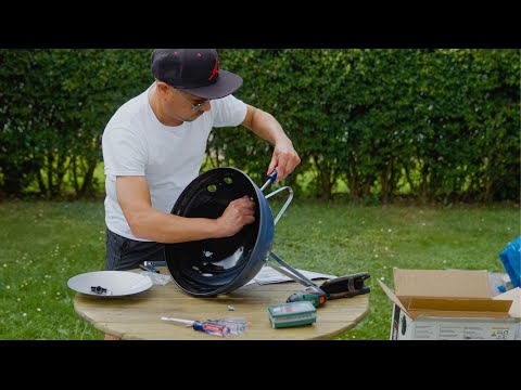 Unboxing and Assembling a Weber Smokey Joe Premium Charcoal Grill