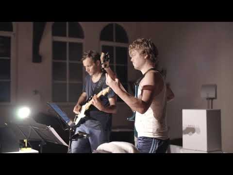 Crawling Chroma - Bernhard Gander | performed by leise dröhnung