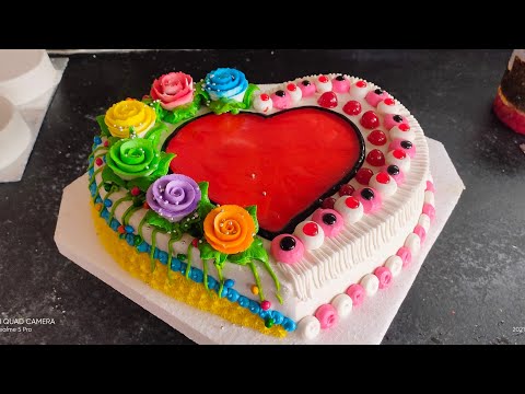 #Vennela flower cake heart 💜 symbol Cake