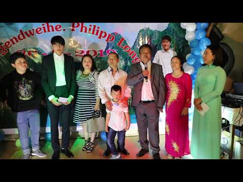 ÔNG BÀ NGOẠI TẠI LỄ MỪNG CHÁU PHILIP LONG BƯỚC VÀO TUỔI TRƯỞNG THÀNH