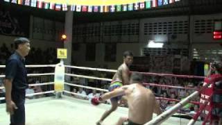 Download Lagu Danny (Tiger Muay Thai) scores a 2nd round KO at Patong Boxing Stadium Thumbnail