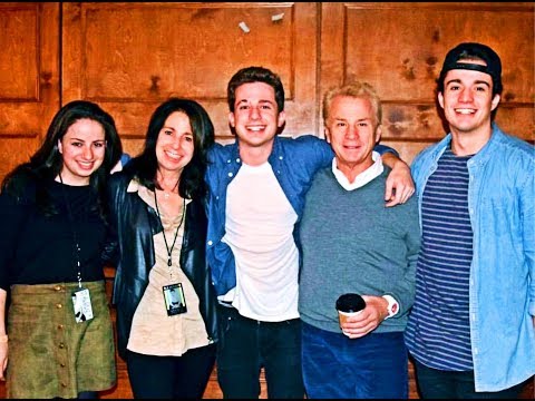 download lagu mp3 mp4 Are Shawn Mendes And Charlie Puth Brothers, download lagu Are Shawn Mendes And Charlie Puth Brothers gratis, unduh video klip Are Shawn Mendes And Charlie Puth Brothers