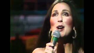 Cher &amp; Gregg Allman - Move Me (1977)