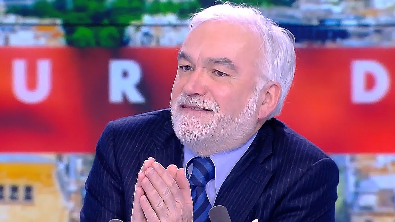 Immigration - "J'appelle ça de la désinformation !" (Pascal Praud)