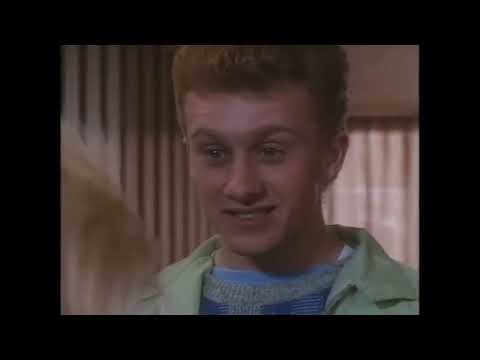 Degrassi High - 1x14 “It Creeps!”