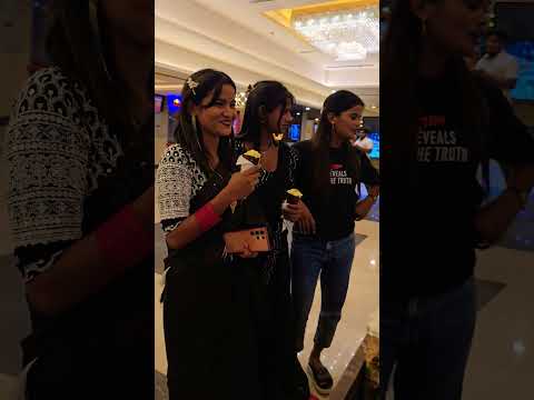 Priya and Prakhya Bhabhi are eating ice cream #shorts #shortvideo