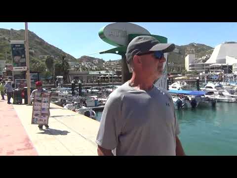 00504  oct 2022 Love boat Cabo San Lucas beach walk -1