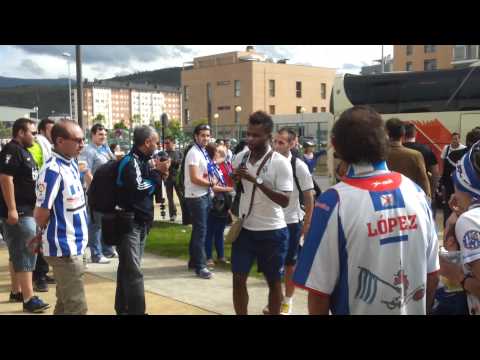 Llegada del CD Tenerife a El Toralín