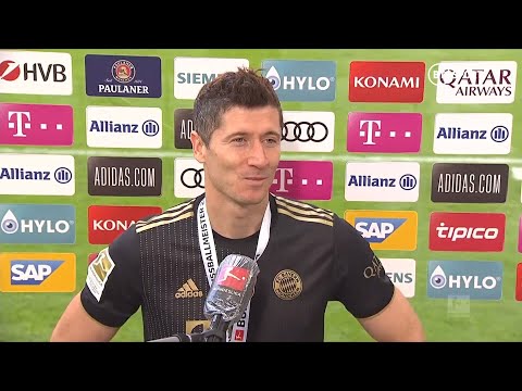 Robert Lewandowski dedicates record-breaking Bundesliga goal to his Mother | 41 Bundesliga goals!