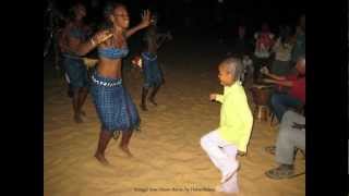 preview picture of video '2009 Sénégal   La Grande-Côte, De Saint-Louis à Dakar, B, Le Désert de Lompoul'