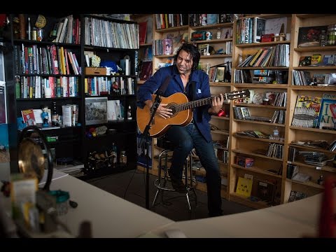 Davíd Garza: NPR Music Tiny Desk Concert