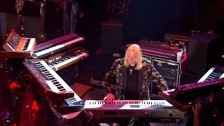 Yes ~ Don&#39;t Kill the Whale ~ Live at Montreux [2003]