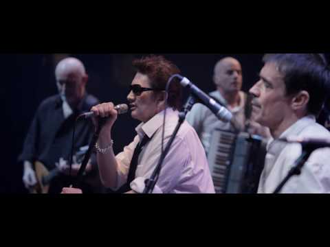 The Pogues in Paris, 30th Anniversary - Thousand are sailing