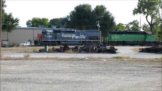 preview picture of video 'Kyle Railroad ex Southern Pacific SD45T-2 9330 at Salina, Kansas, on October 8, 2013'