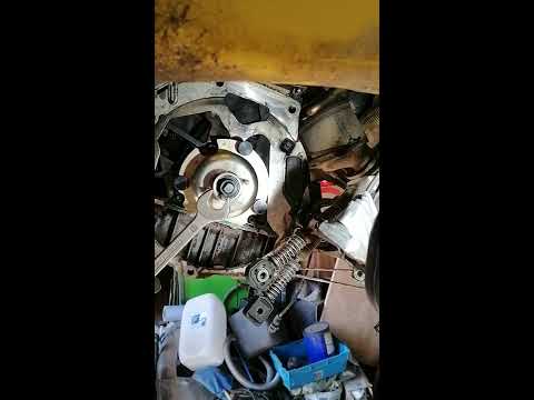 VW Caddy Wellendichtringwechsel mit dem richtigen Werkzeug.