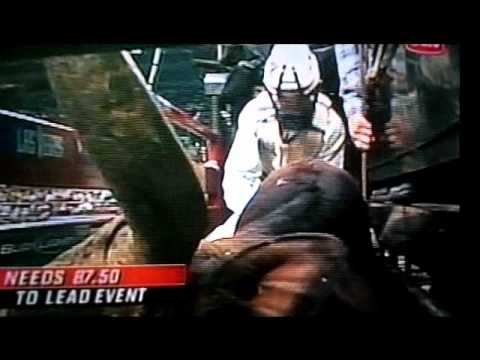 Travis Briscoe New Mexico PBR Rider. Mossy Oak Shootout 2006