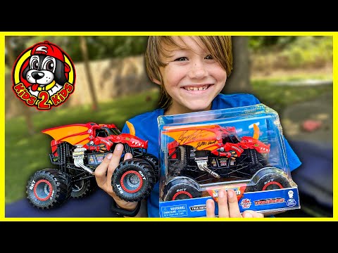 Monster Jam Toy Trucks - Dragonoid & Mohawk Warrior's MAGIC SWING ADVENTURE! (1:24 Truck GIVEAWAY)