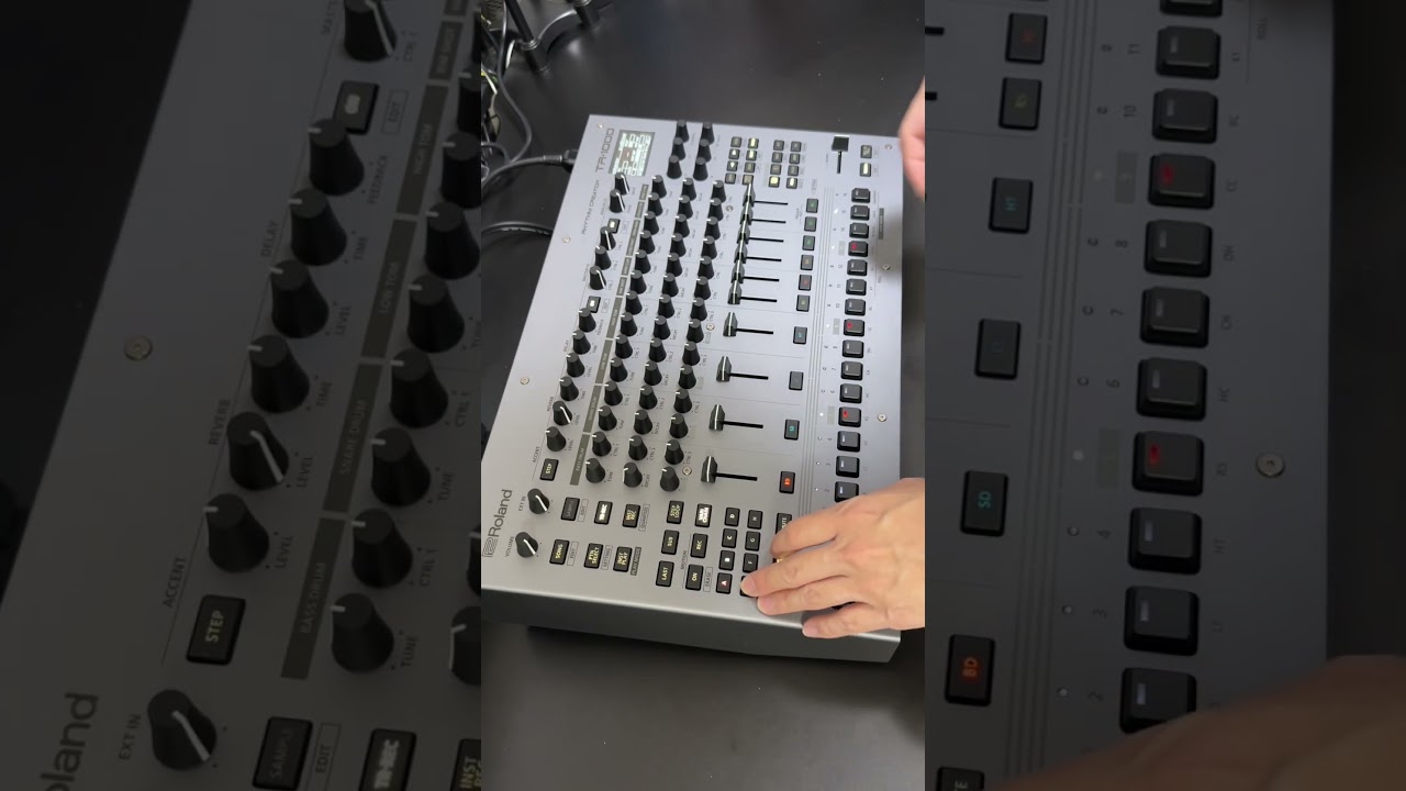 Roland TR-1000 Unboxing #TR1000 #TR909 #TR808 #Roland #drummachine #electronicmusic