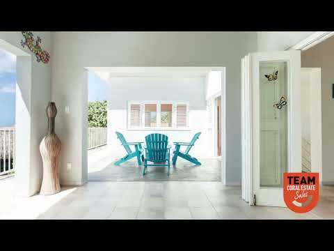 Videovoorbeeld: Villa in Coral Estate