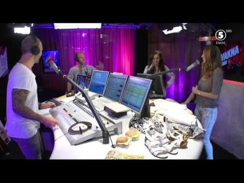 Så ska män klä sig till midsommar 2013 - VAKNA med NRJ