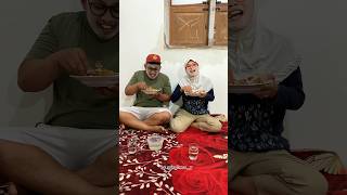 Download lagu Ketika Pertama Kali Makan Ayam Tepung mp3