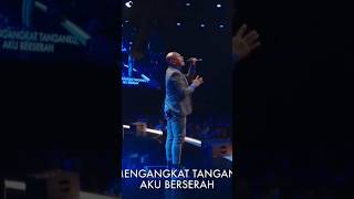 Download lagu Dengan SayapMu #pujianpenyembahan #pujian #worshipleaders #gerejasatujamsaja #saatteduh mp3
