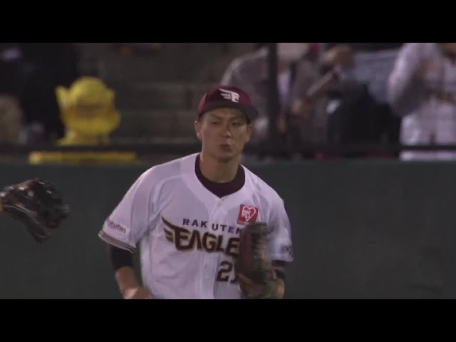 【３回表】 イーグルス・岡島 フェンスにぶつかりながらもジャンピングキャッチ!! ピンチ脱出!! 2021/4/30 E-M