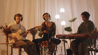 FELIVAND - Butterfly Wings [Live Performance]