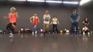 Britney Spears - Body Ache