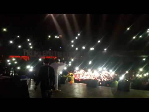 Una y Otra Vez Live - Juanka El Problematik ft. Kronak