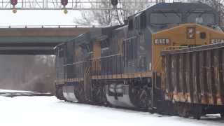 preview picture of video 'CSX In Snowy St. Denis'