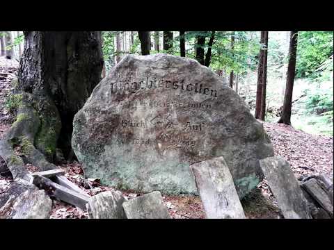 Denkmäler,Zeugen der Vergangenheit, und des Teufels Spuren im Deister.