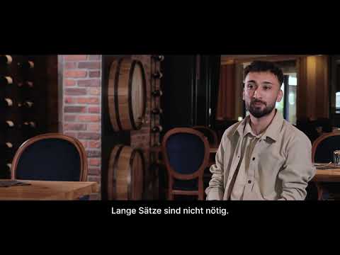 Platão no Restaurante Osteria (OV FR) com legendas em alemão
