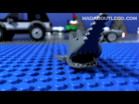 Vidéo LEGO City 60058 : Le 4x4 de transport des scooters des mers