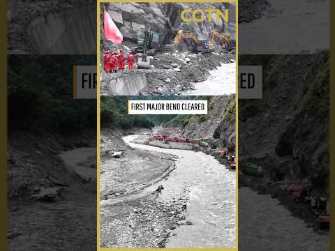 Breakthrough in restoring road access in China-Nepal border mudslide zone