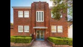 preview picture of video 'SOLD AT AUCTION! Gorgeous Art Deco Apartment - 62a Yule St, Dulwich Hill NSW'