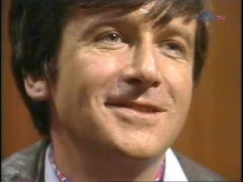 Crown Court   Falling Stars