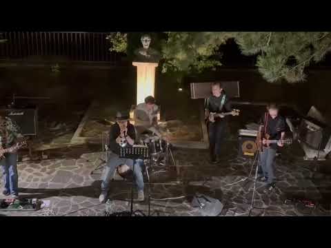 UELA UELA- Rock ‘n roll robot, live in Colledimacine