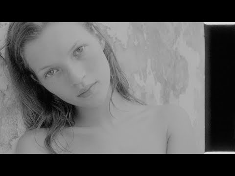 Lo skinoren candeggia una faccia Come togliere macchie scure da pelle di faccia