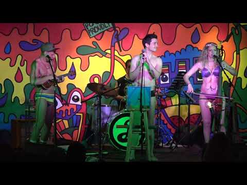 The Skivvies and Matt Doyle - Kiss