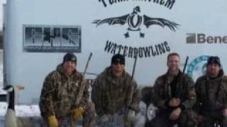 preview picture of video 'Waterfowl Mayhem, Goose and Duck hunting in PA'