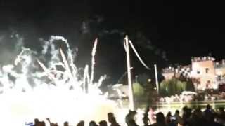 preview picture of video 'Festa patronale apricena Fuoco del ponte artigiani 2013'