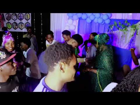 MG Boy ft Moha da Bantu ft King Elizo _-_MANTA AROSKIN WAA _-_(official video) audio song
