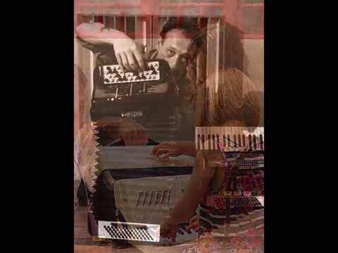 Improvisation 4: Gyps Inc. (Tzigoi plays PiginiMini)